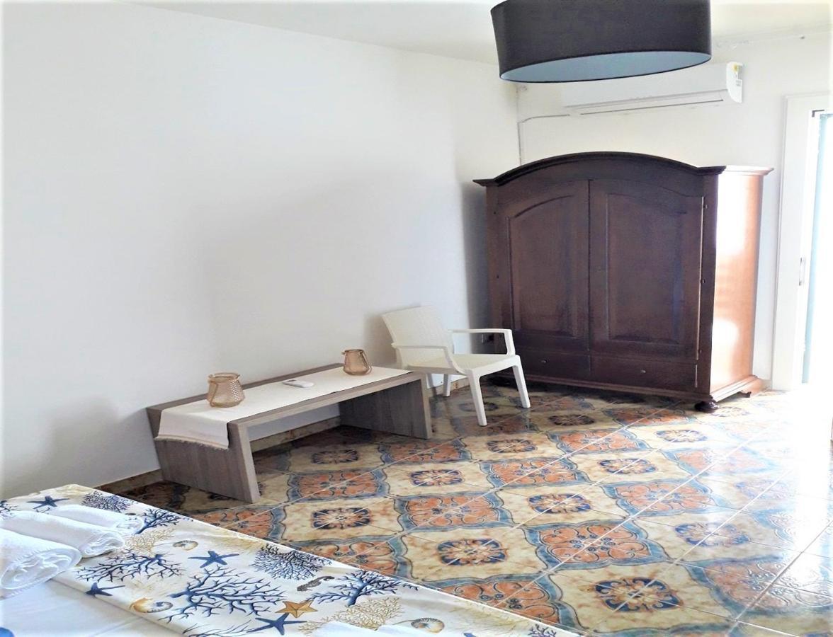 Estasi Sul Mare Bed & Breakfast Porto Cesareo Bagian luar foto
