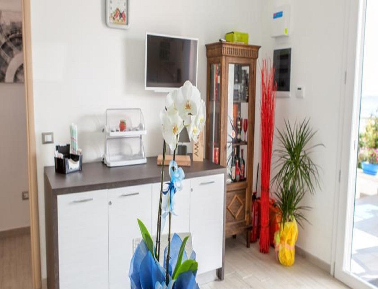 Estasi Sul Mare Bed & Breakfast Porto Cesareo Bagian luar foto