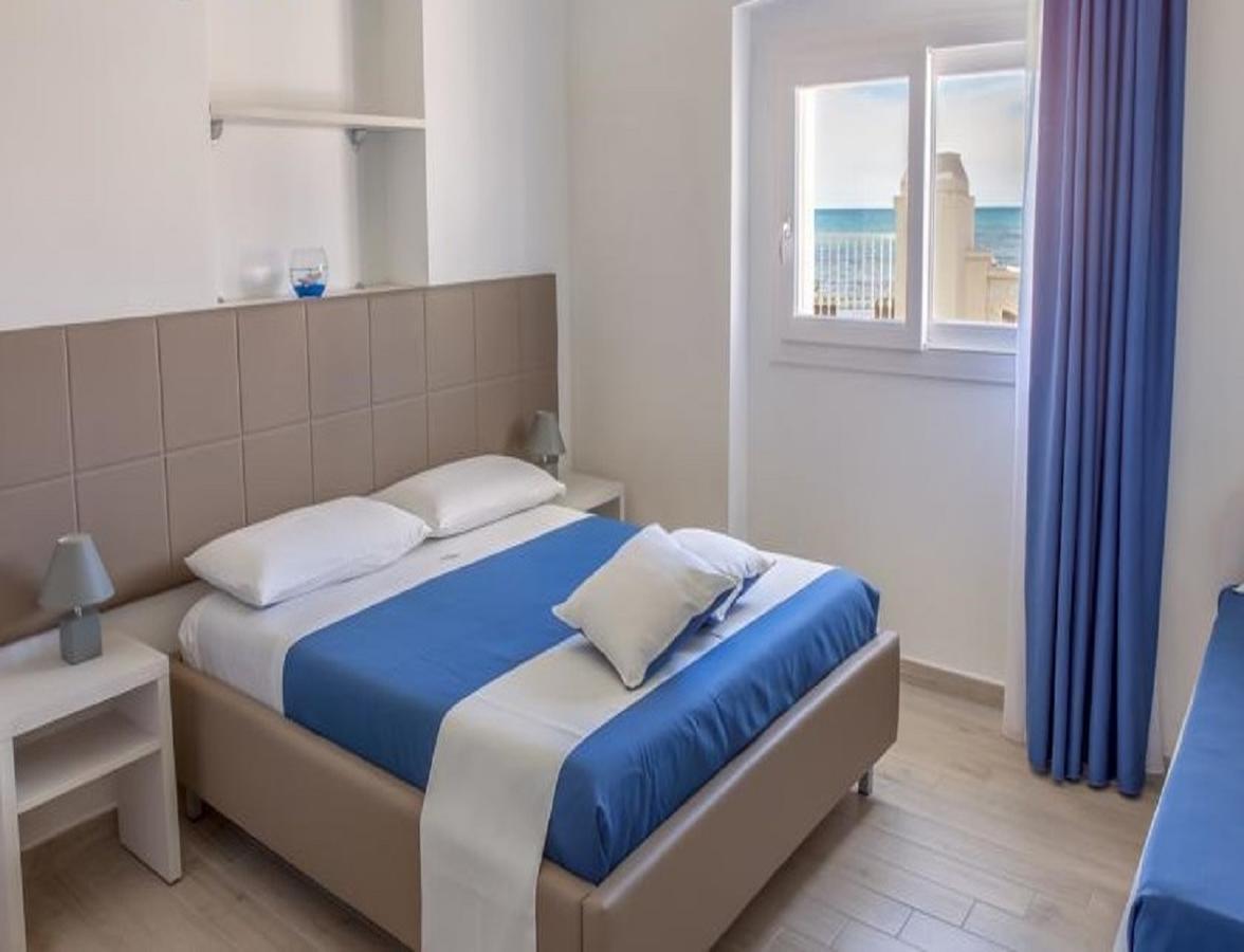 Estasi Sul Mare Bed & Breakfast Porto Cesareo Bagian luar foto