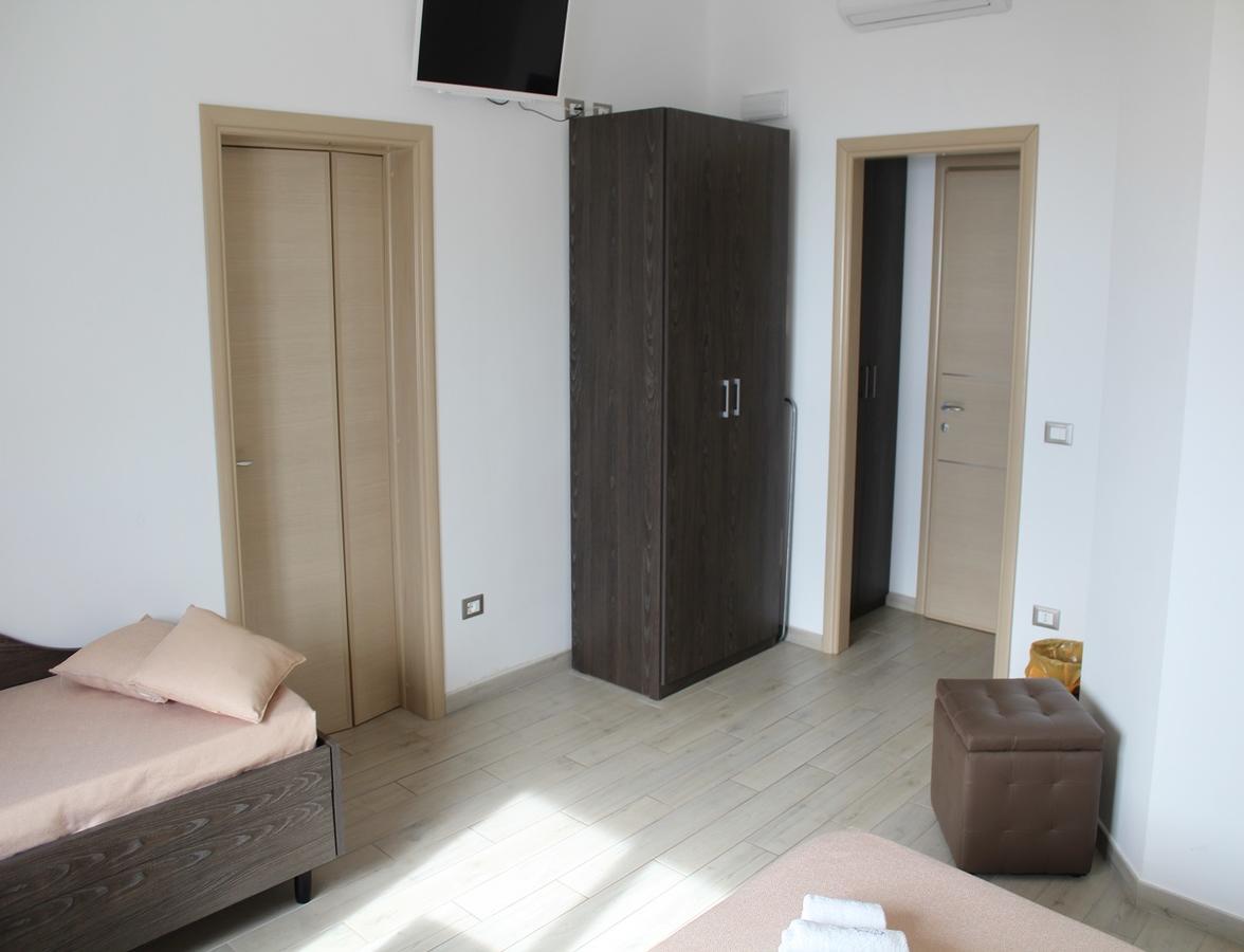 Estasi Sul Mare Bed & Breakfast Porto Cesareo Bagian luar foto