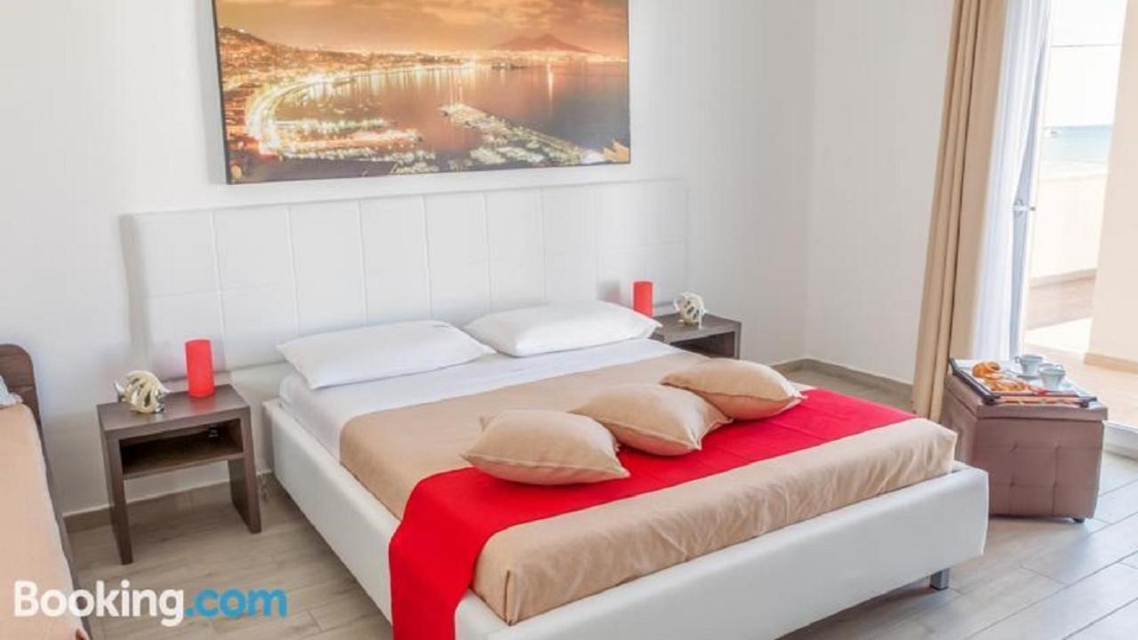 Estasi Sul Mare Bed & Breakfast Porto Cesareo Bagian luar foto